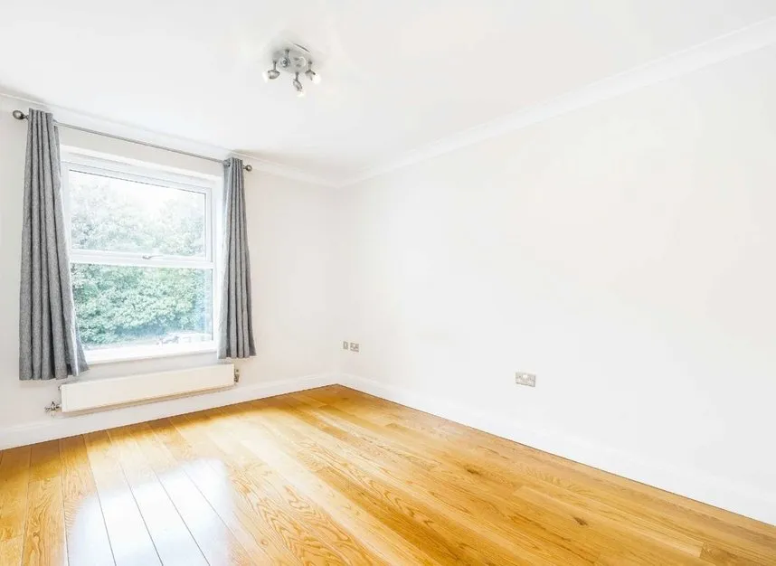 Marlborough Road, Chiswick, W4, photo 3