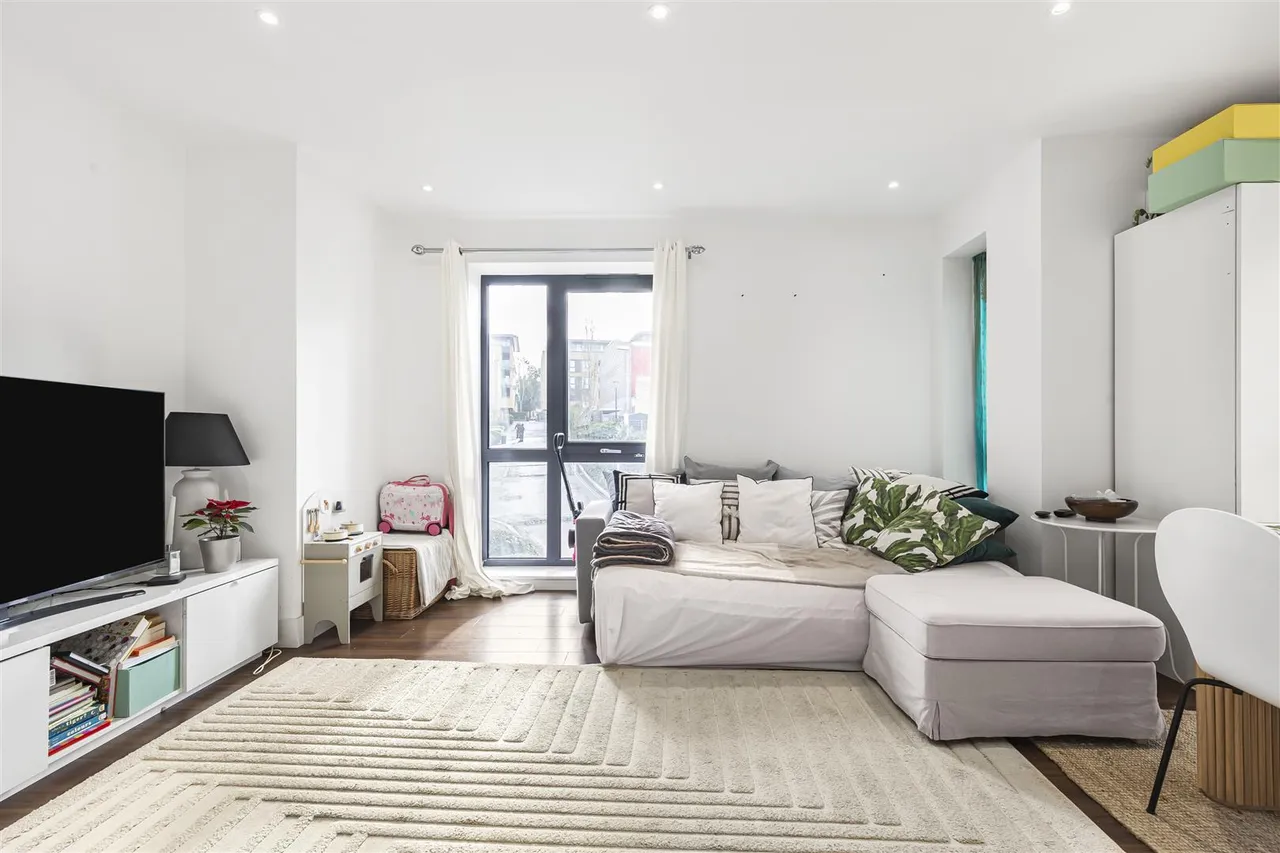 Pipit Drive, Putney, SW15, photo 7