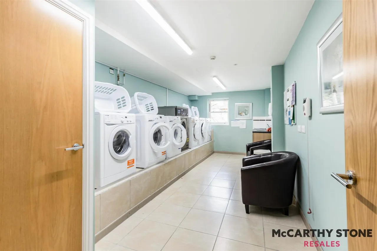 Victoria Road, Malvern, WR14, photo 10