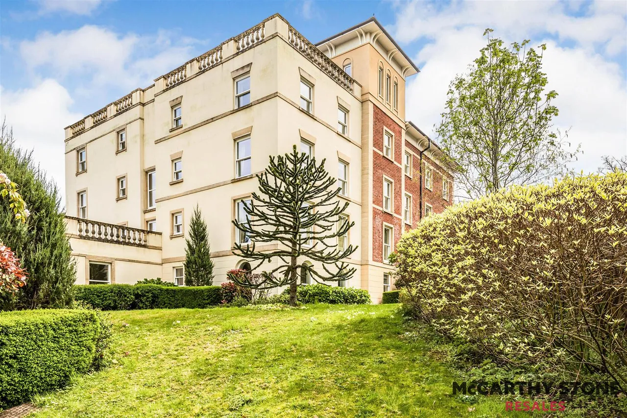 Victoria Road, Malvern, WR14, photo 2