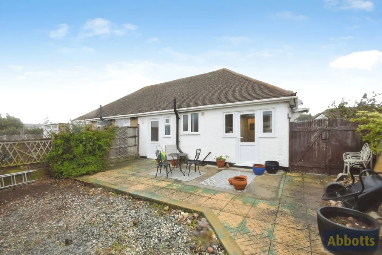 Shannon Avenue, Rayleigh, Essex, SS6, photo 16
