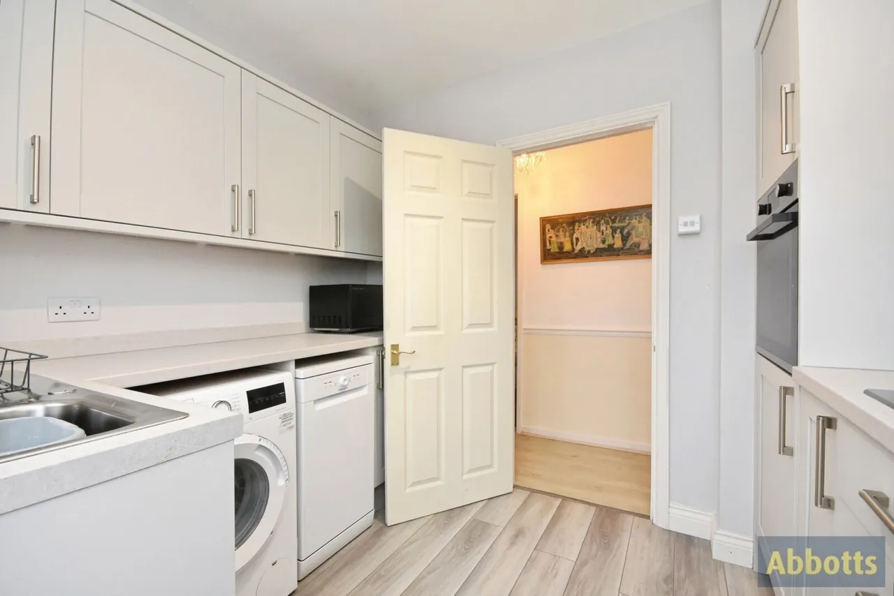 Shannon Avenue, Rayleigh, Essex, SS6, photo 4