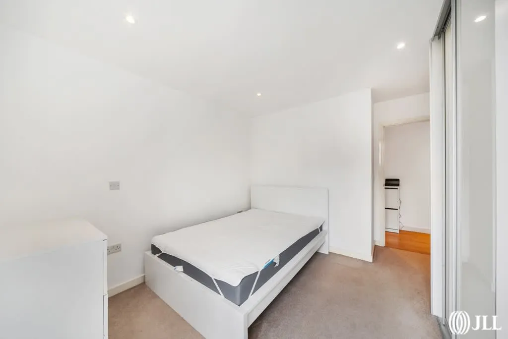 Goodchild Road, London, N4, photo 9