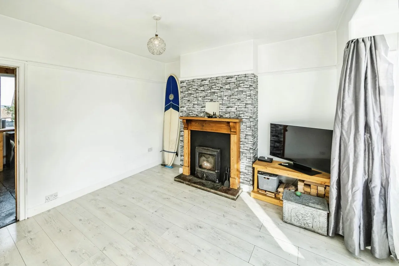 Sandene Drive, Huddersfield, HD4, photo 8