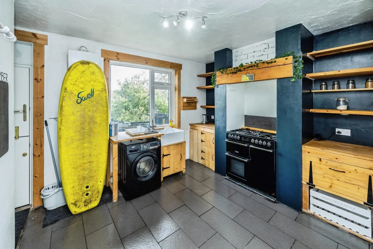 Sandene Drive, Huddersfield, HD4, photo 12