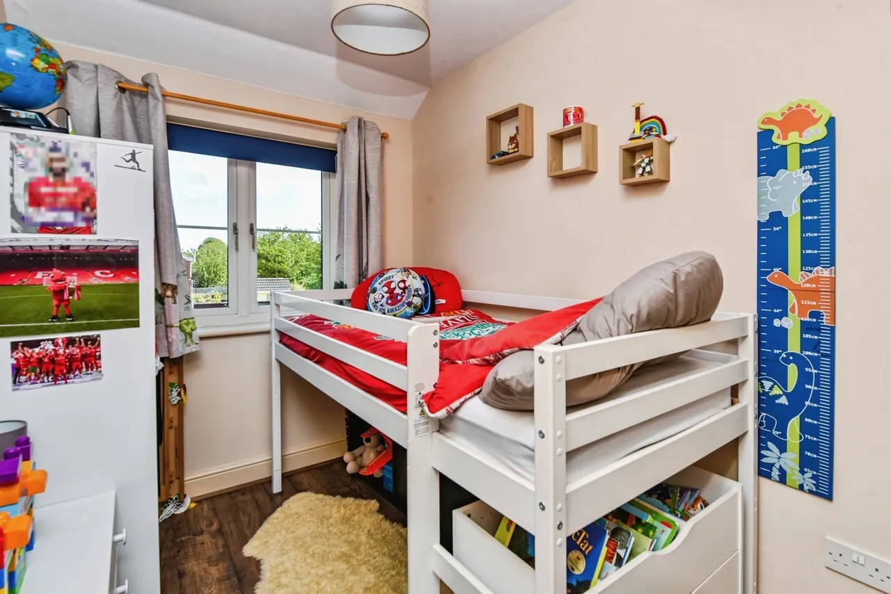 The Gardens, Calne, SN11, photo 13