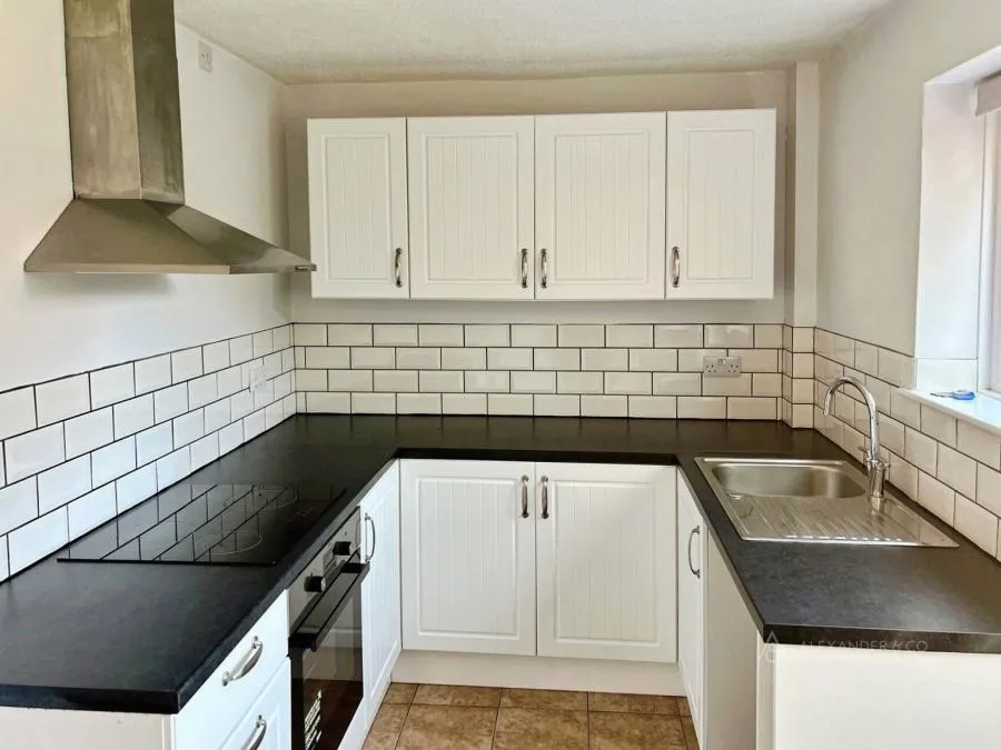 Blencowe Drive, Brackley, NN13, photo 4