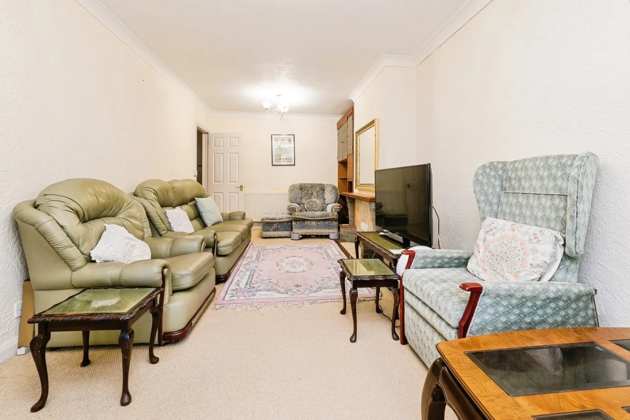 Berwick Road, Rainham, RM13, photo 42