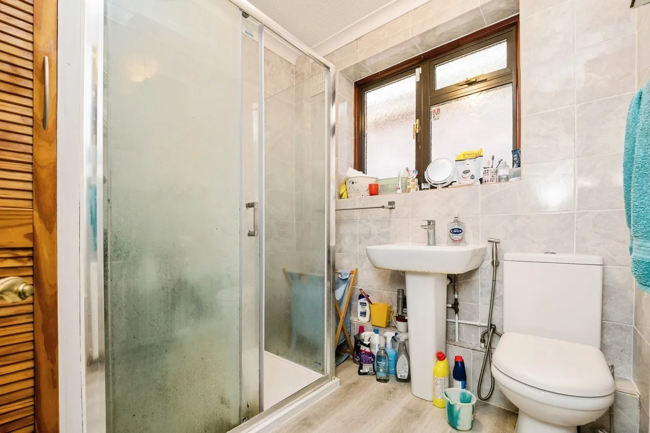Berwick Road, Rainham, RM13, photo 8