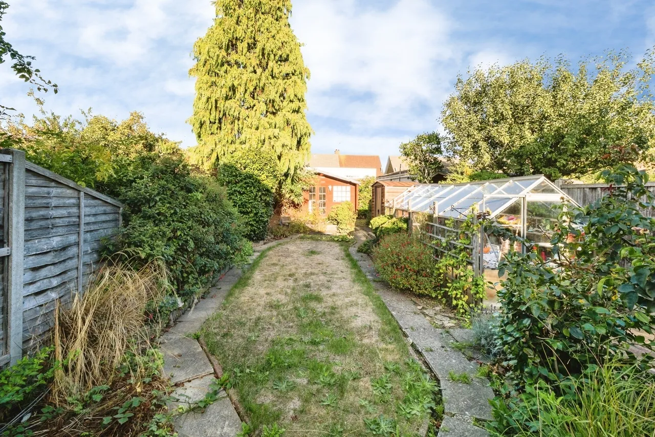 Berwick Road, Rainham, RM13, photo 28