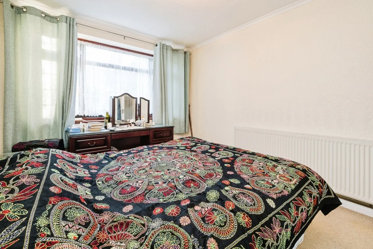 Berwick Road, Rainham, RM13, photo 38