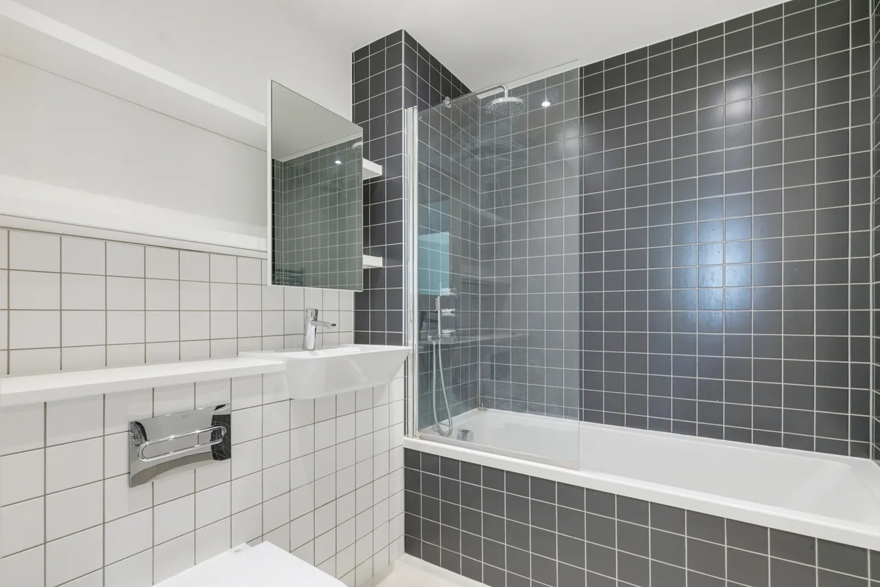 Escapade Place, London, E14, photo 10