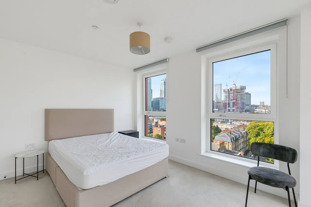 Escapade Place, London, E14, photo 12