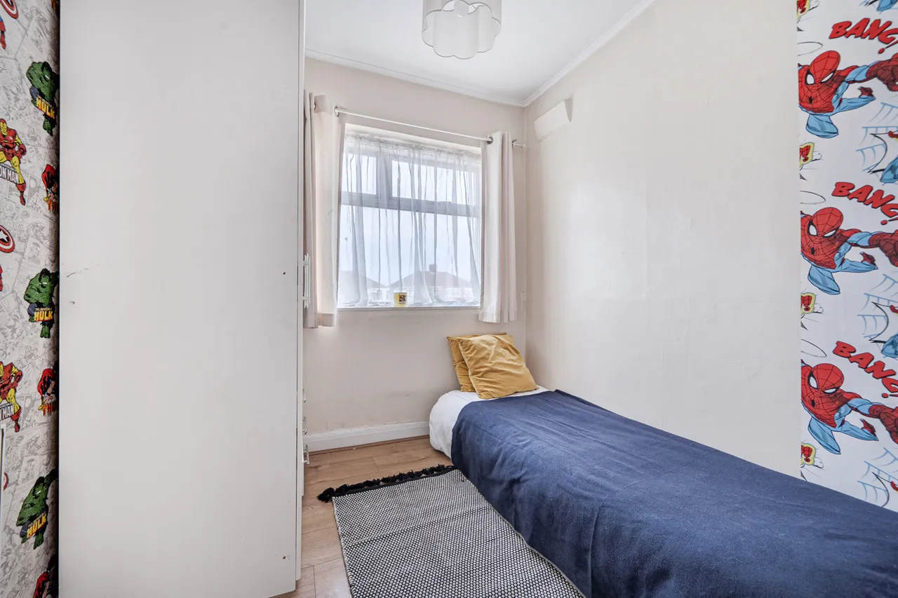 Holyrood Avenue, Harrow, HA2, photo 8