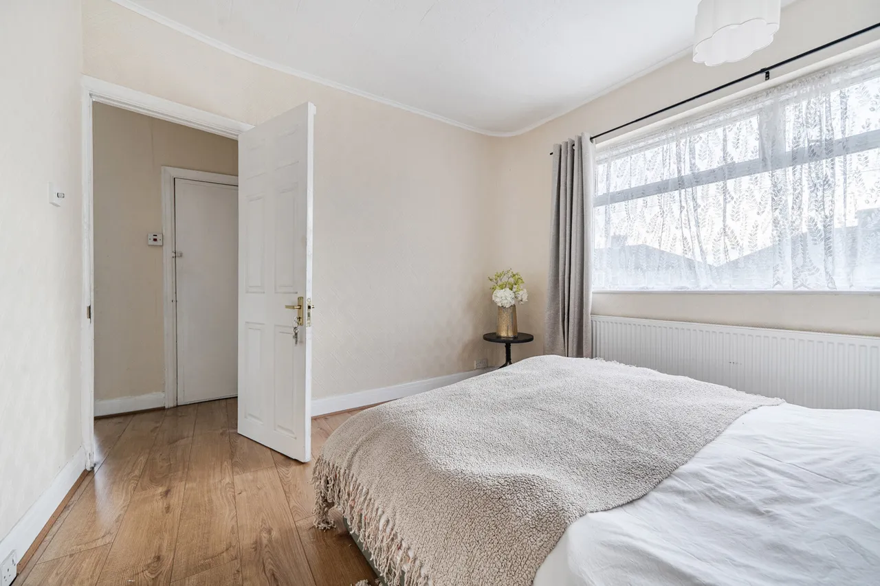 Holyrood Avenue, Harrow, HA2, photo 17