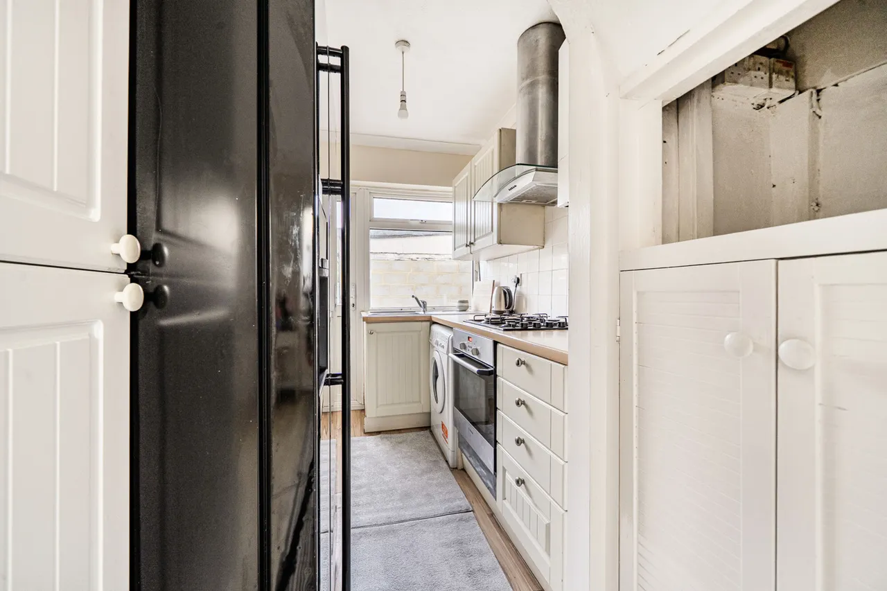 Holyrood Avenue, Harrow, HA2, photo 15