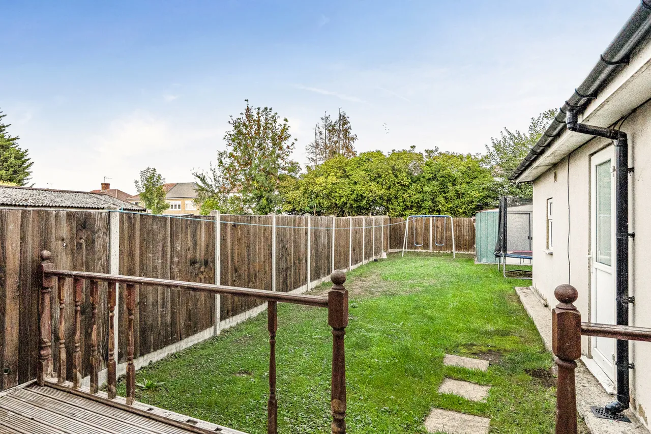 Holyrood Avenue, Harrow, HA2, photo 10
