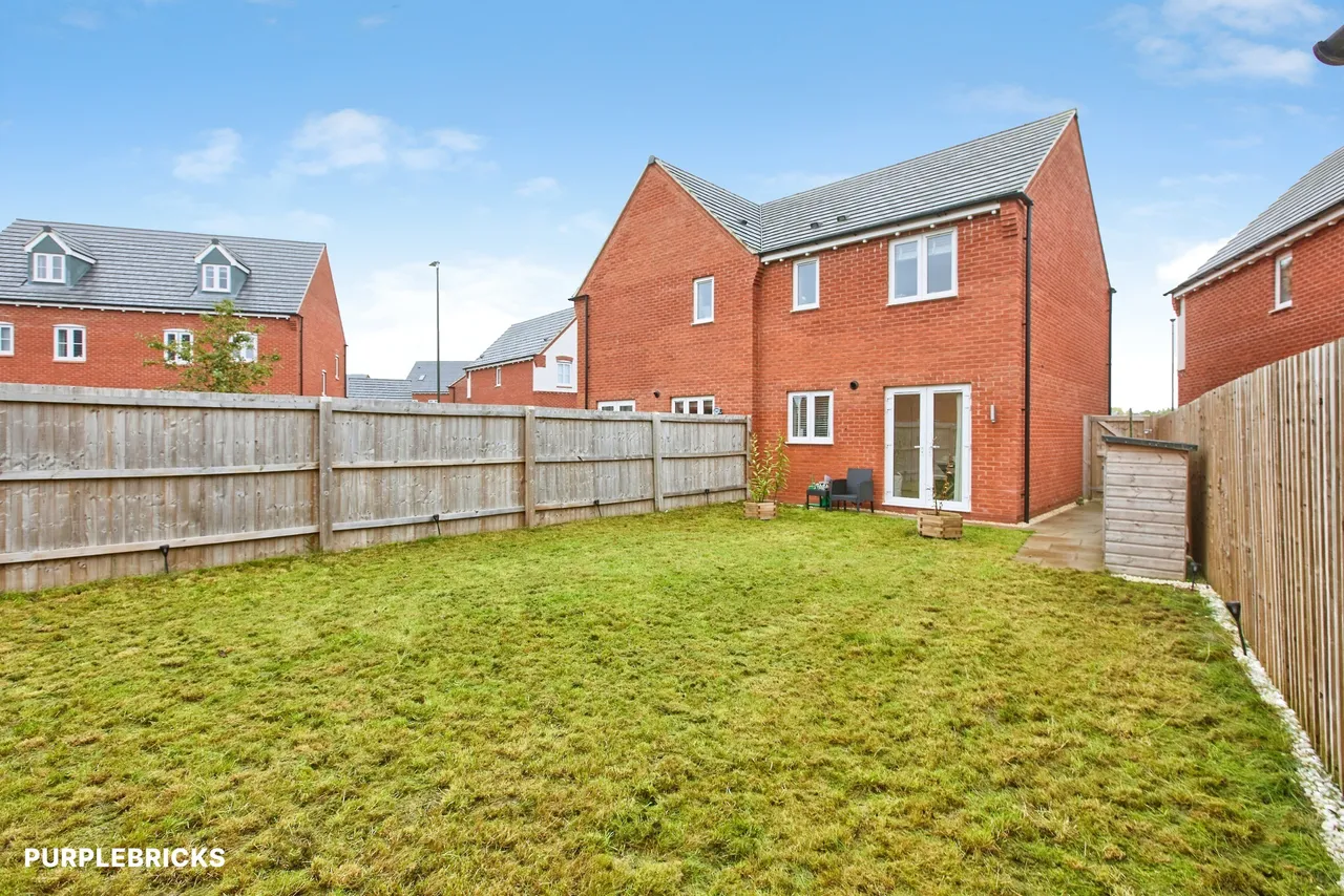Clarence Drive, Hatton, DE65, photo 14