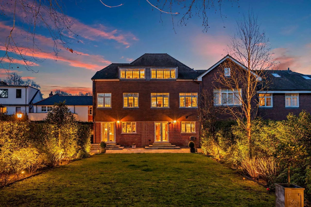 5 bed property for sale — Chobham Road, Ascot, Berkshire, SL5 0HU