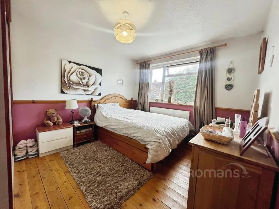 Eland Road, Aldershot, GU12, photo 9