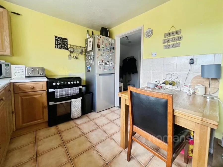 Eland Road, Aldershot, GU12, photo 8