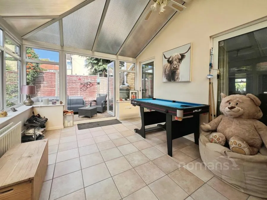 Eland Road, Aldershot, GU12, photo 6