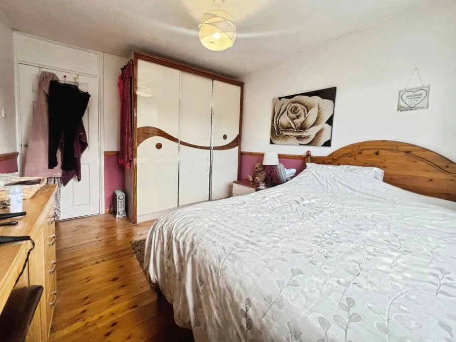Eland Road, Aldershot, GU12, photo 13