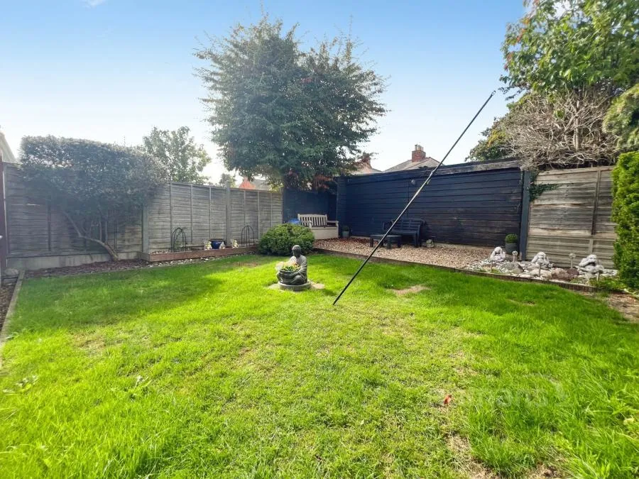 Eland Road, Aldershot, GU12, photo 22