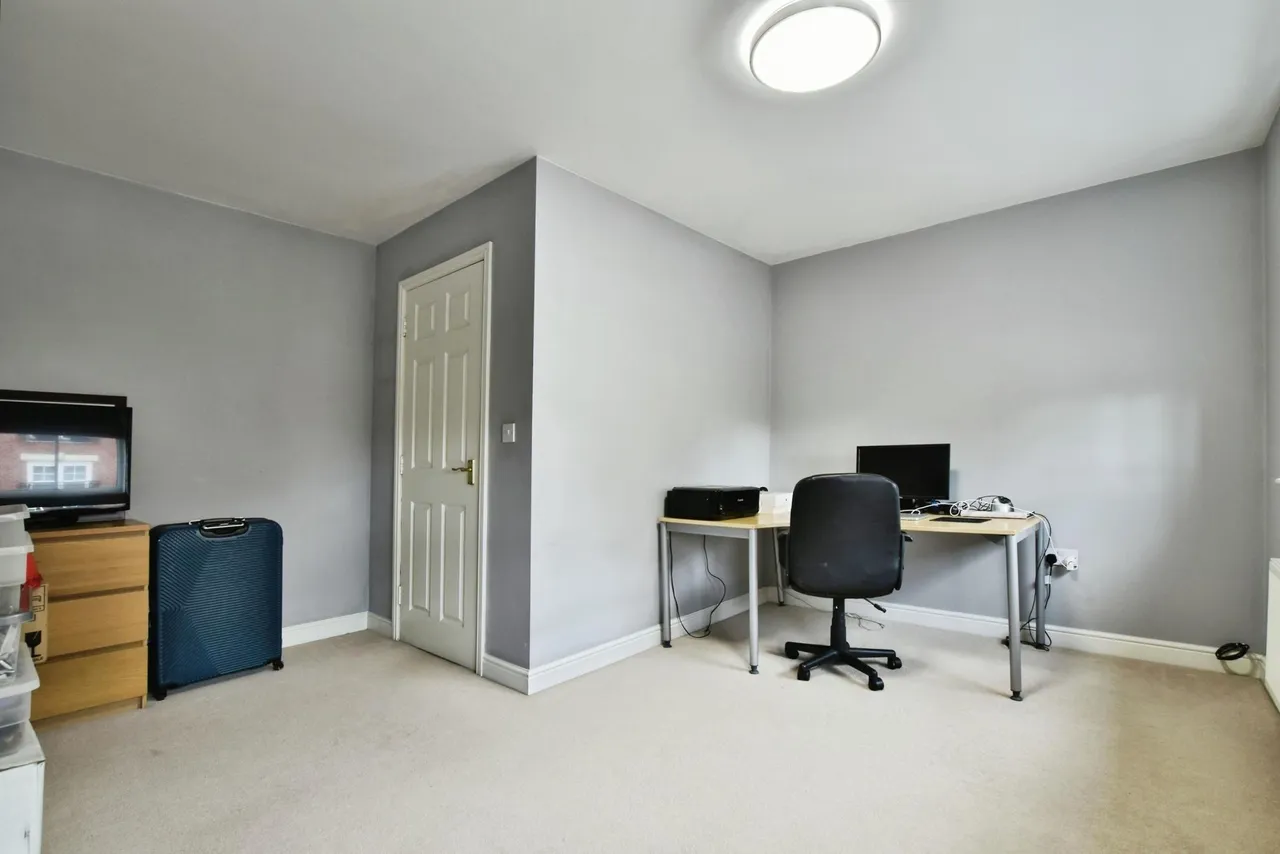 Drillfield Road, Northwich, CW9, photo 13