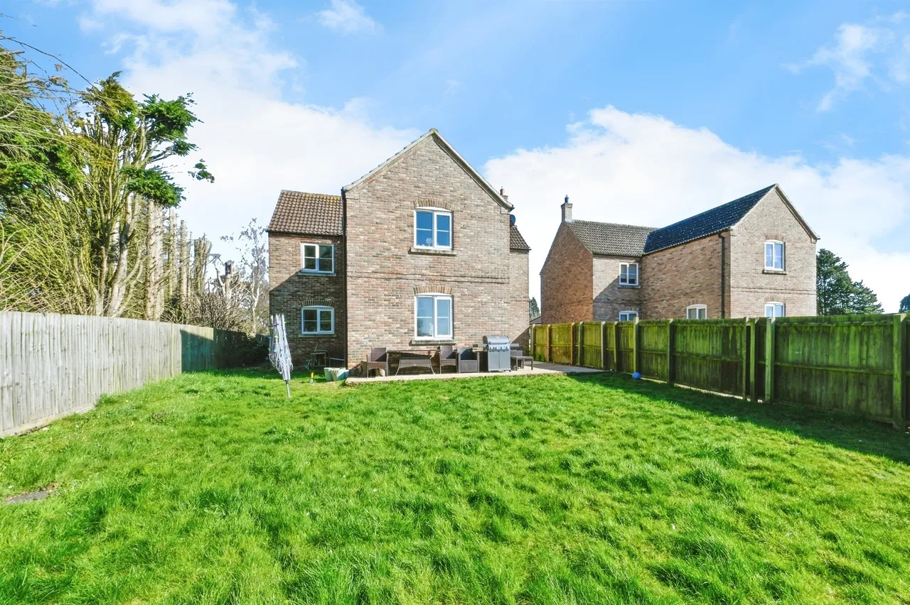 Ivy Close, Setchey, PE33, photo 16