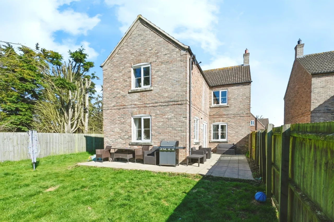 Ivy Close, Setchey, PE33, photo 15