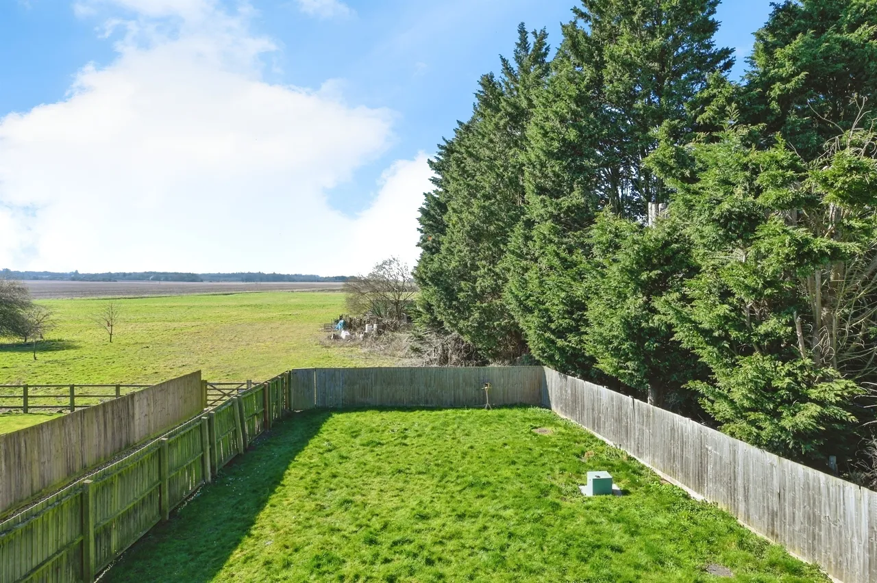 Ivy Close, Setchey, PE33, photo 17