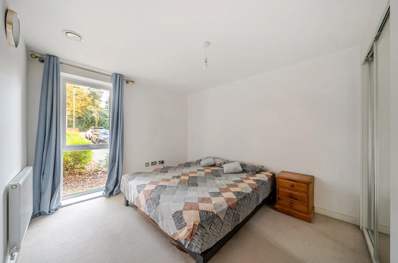 Wellington Road, Wokingham, RG40, photo 9