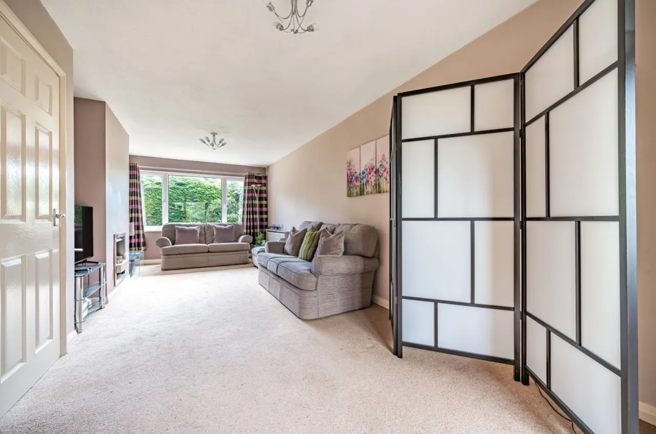 Church Lane, Aston, S26, photo 6