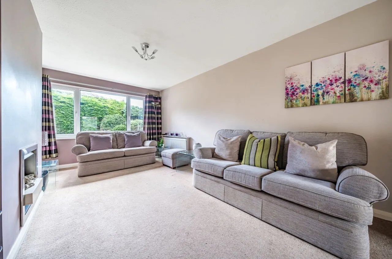Church Lane, Aston, S26, photo 5
