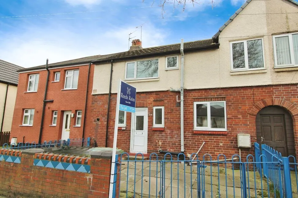 3 bed house to rent, Fryston Road, Castleford, WF10