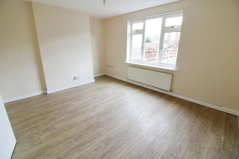 Fryston Road, Castleford, WF10, photo 3