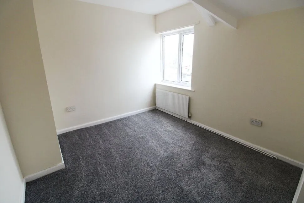 Fryston Road, Castleford, WF10, photo 7