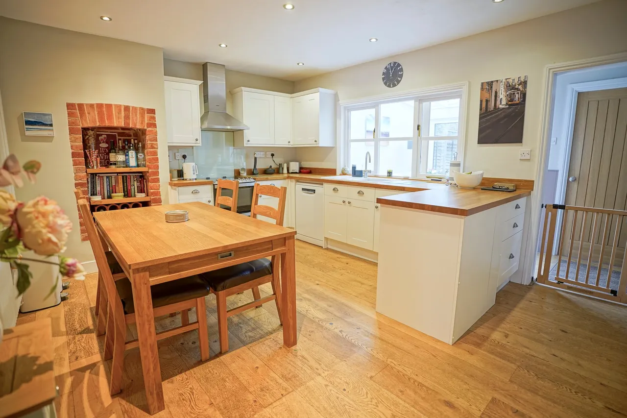 Springhall Road, Sawbridgeworth, CM21, photo 3