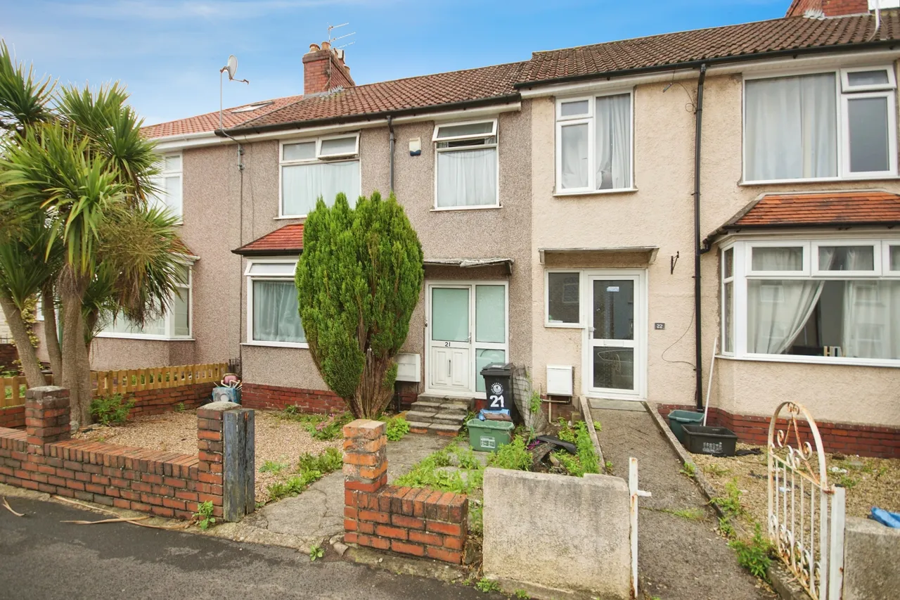 3 bed house for sale — Tredegar Road, Bristol, BS16