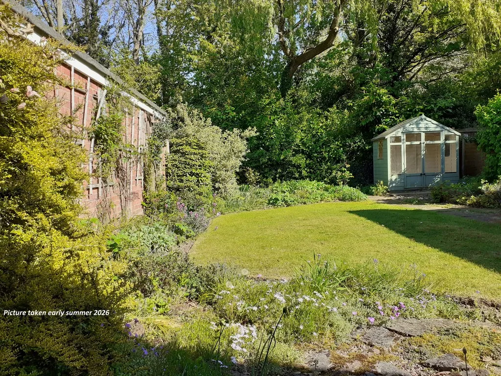 Berberis Road, Leegomery, photo 15