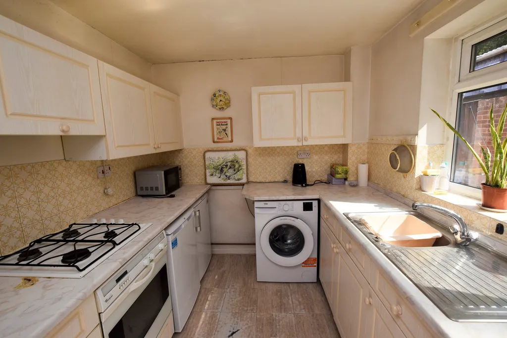 Berberis Road, Leegomery, photo 5