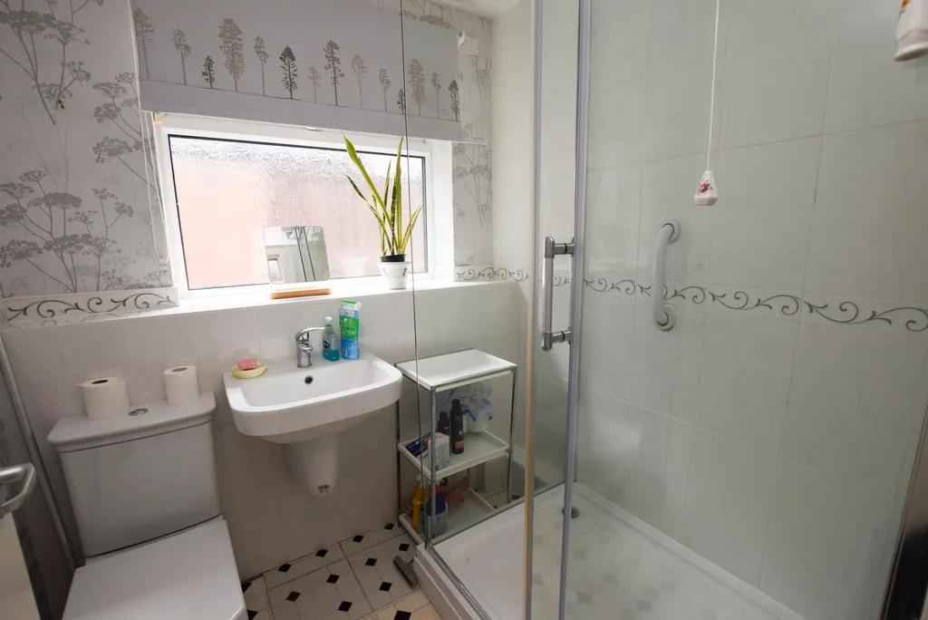 Berberis Road, Leegomery, photo 10