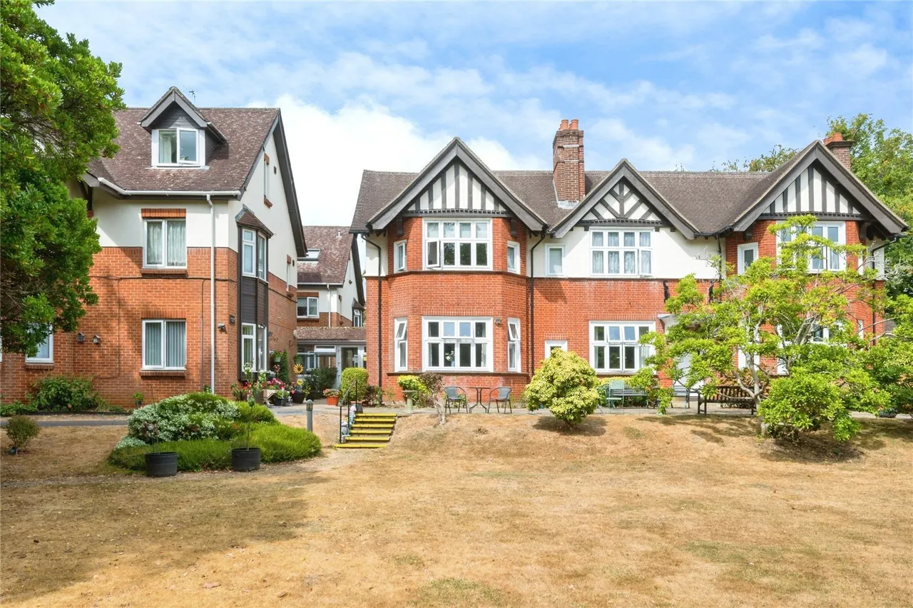 1 bed flat for sale, Elizabeth Close, West End, SO30