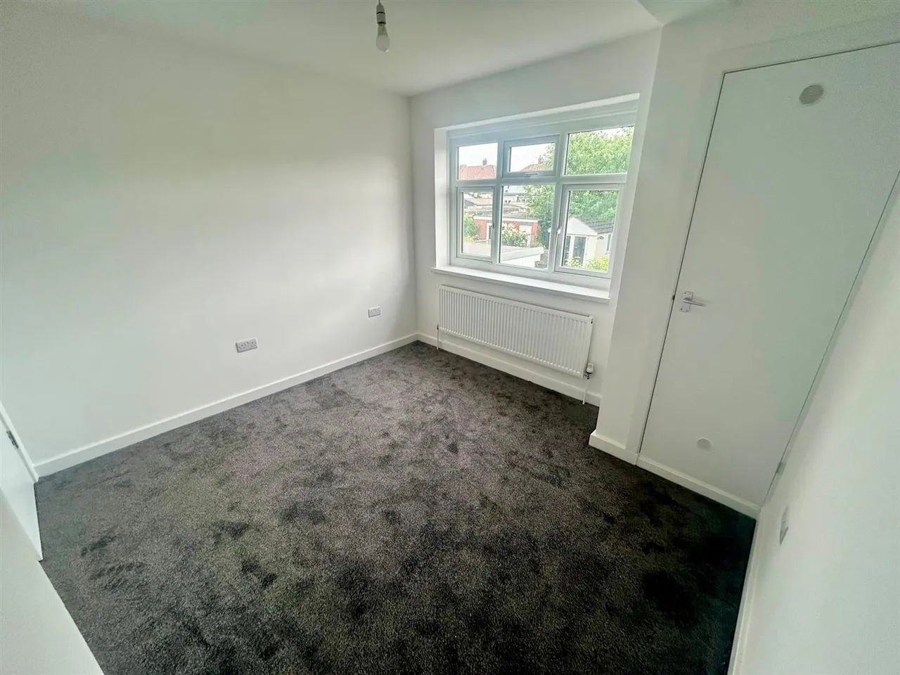 Somerset Gardens, Hornchurch, RM11 3QT, photo 6