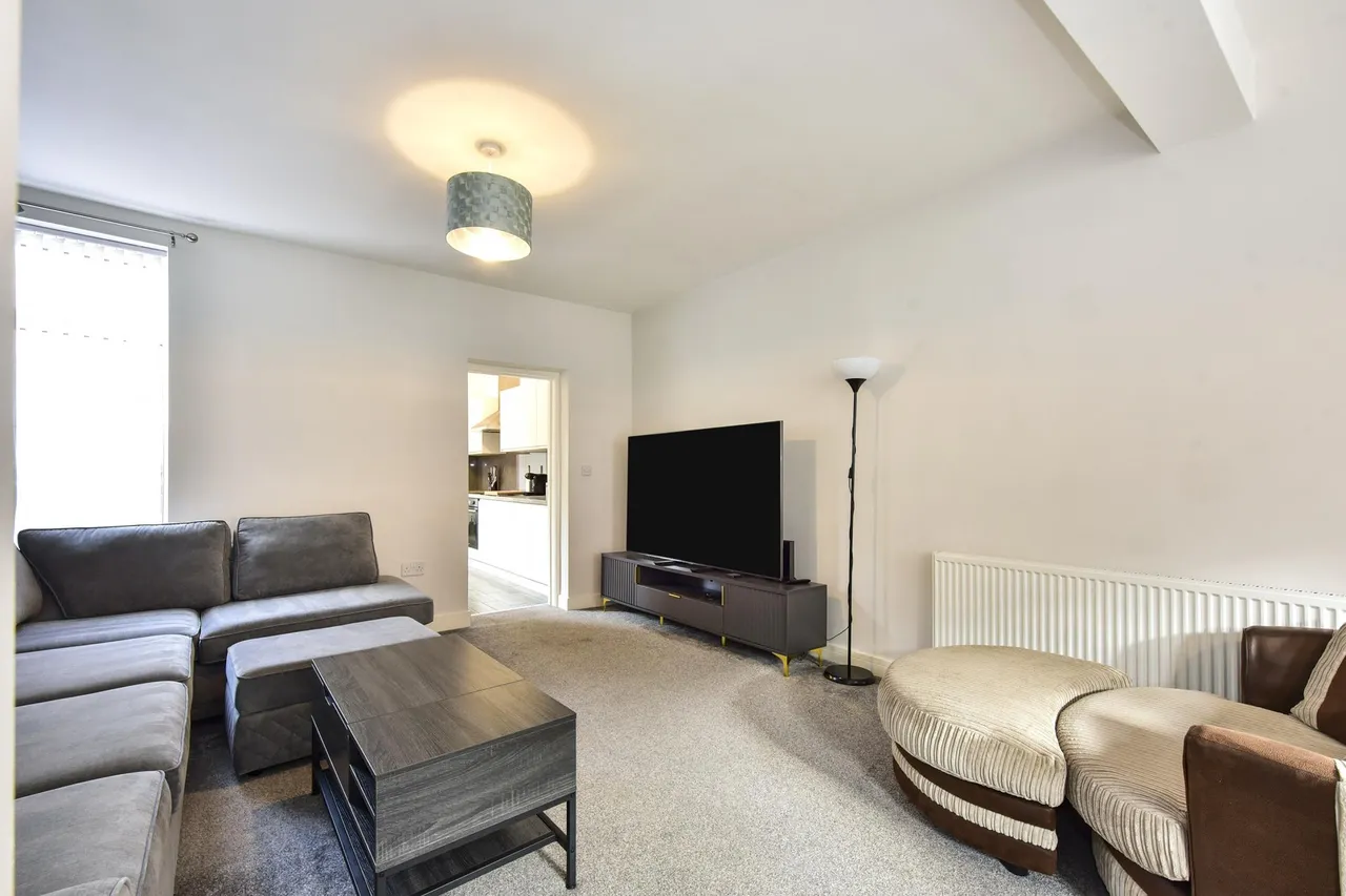 North Street, Rawmarsh, S62, photo 5