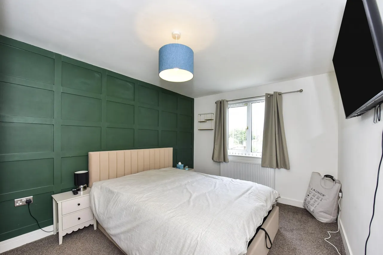North Street, Rawmarsh, S62, photo 11