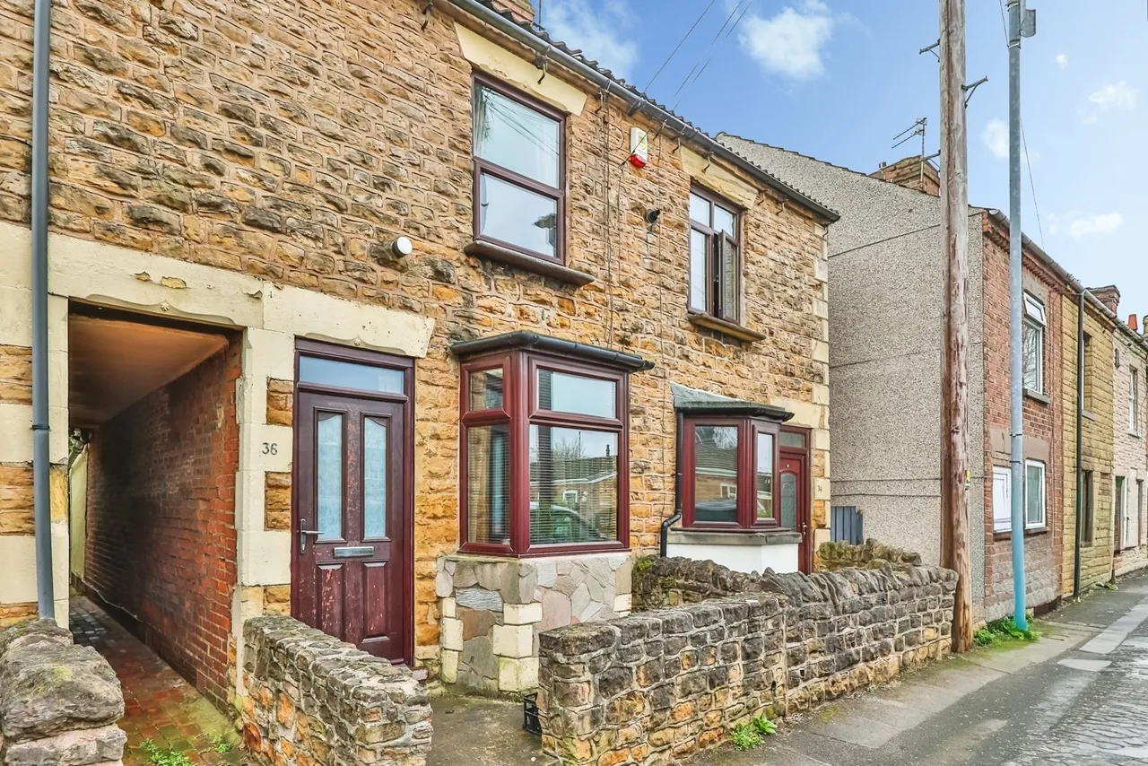 3 bed house for sale — Peveril Street, Hucknall, Nottinghamshire, NG15