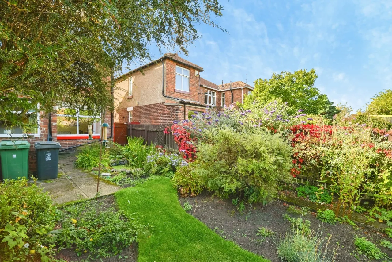 Hutton Avenue, Hartlepool, TS26, photo 25