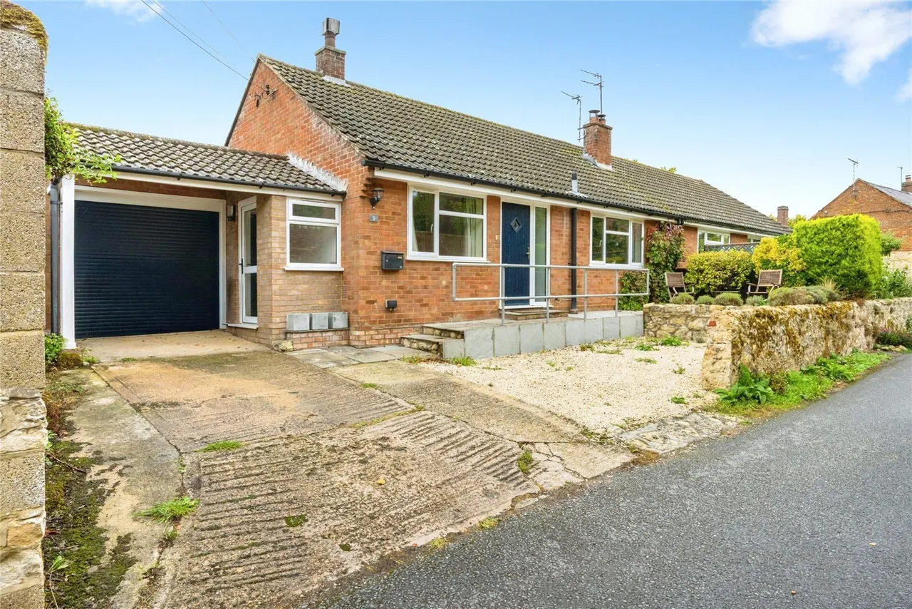 Hawleys Lane, Whitchurch, HP22, photo 15